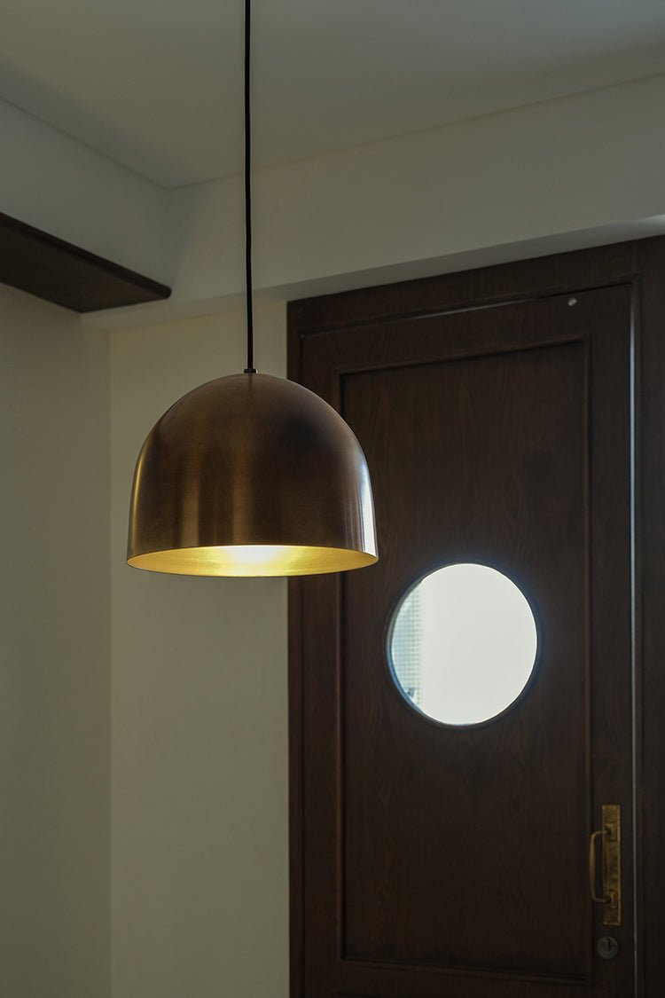 Brass Pendant Light: Adding A Classic Touch to Your Interiors - ALOTOFBRASSERA