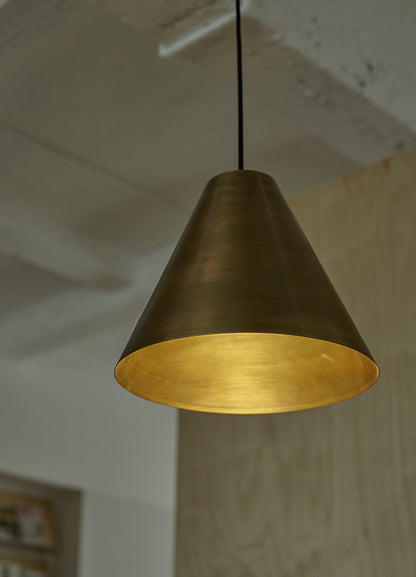 Antique Brass Pendant Light: Handcrafted Elegance in Illumination