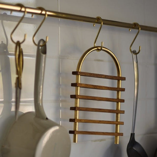ALOTOF Brass and Teak Trivet Pot Stand - Stylish Cooking Accessory - ALOTOFBRASSERA