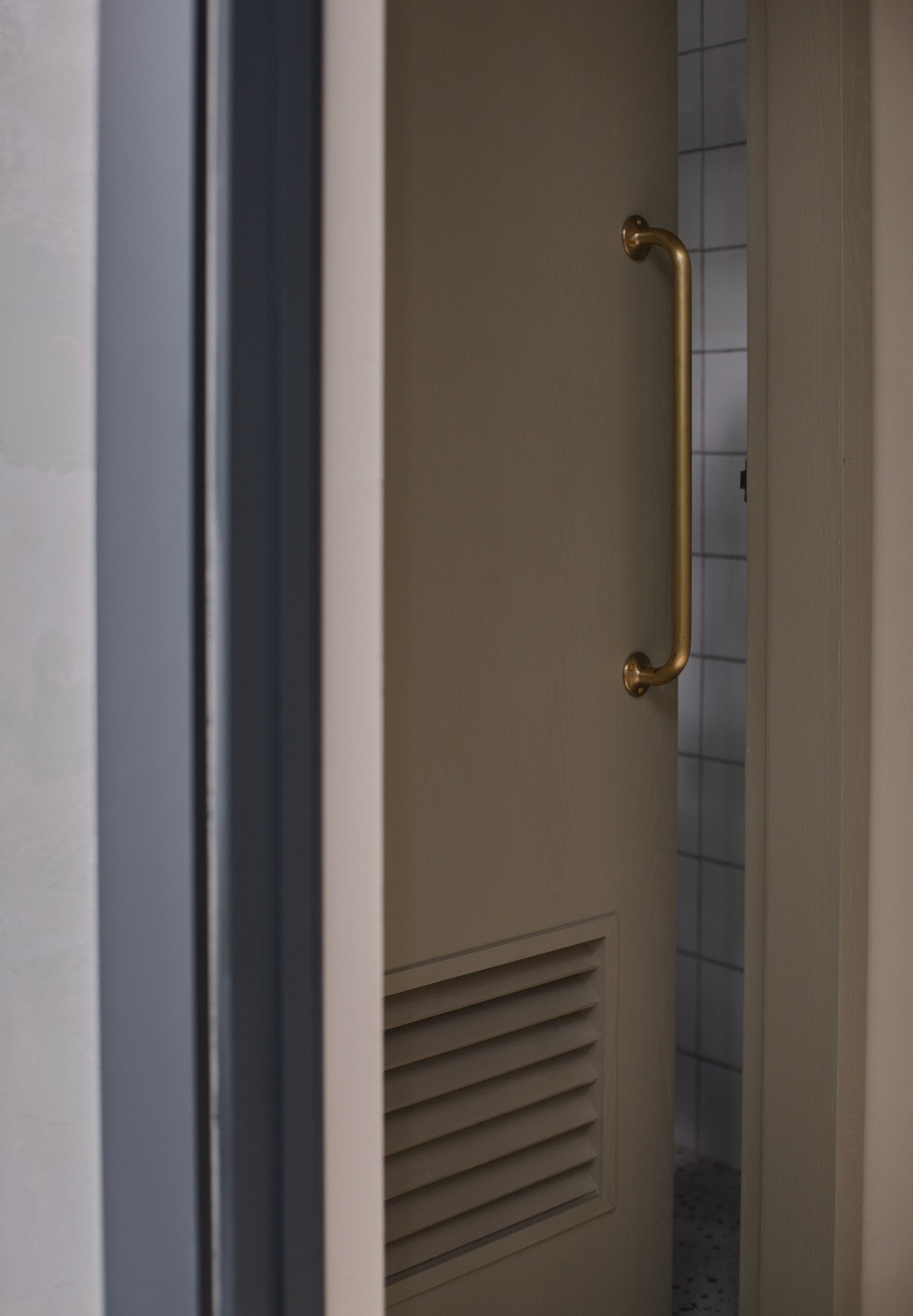 ALOTOF Solid Brass Door Handles - Sleek 20" Door Pull Bar Handle for Modern Interiors - ALOTOFBRASSERA